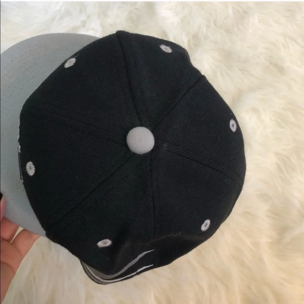 Neff headwear baseball hat black silver grey summer snap back spring skateboard